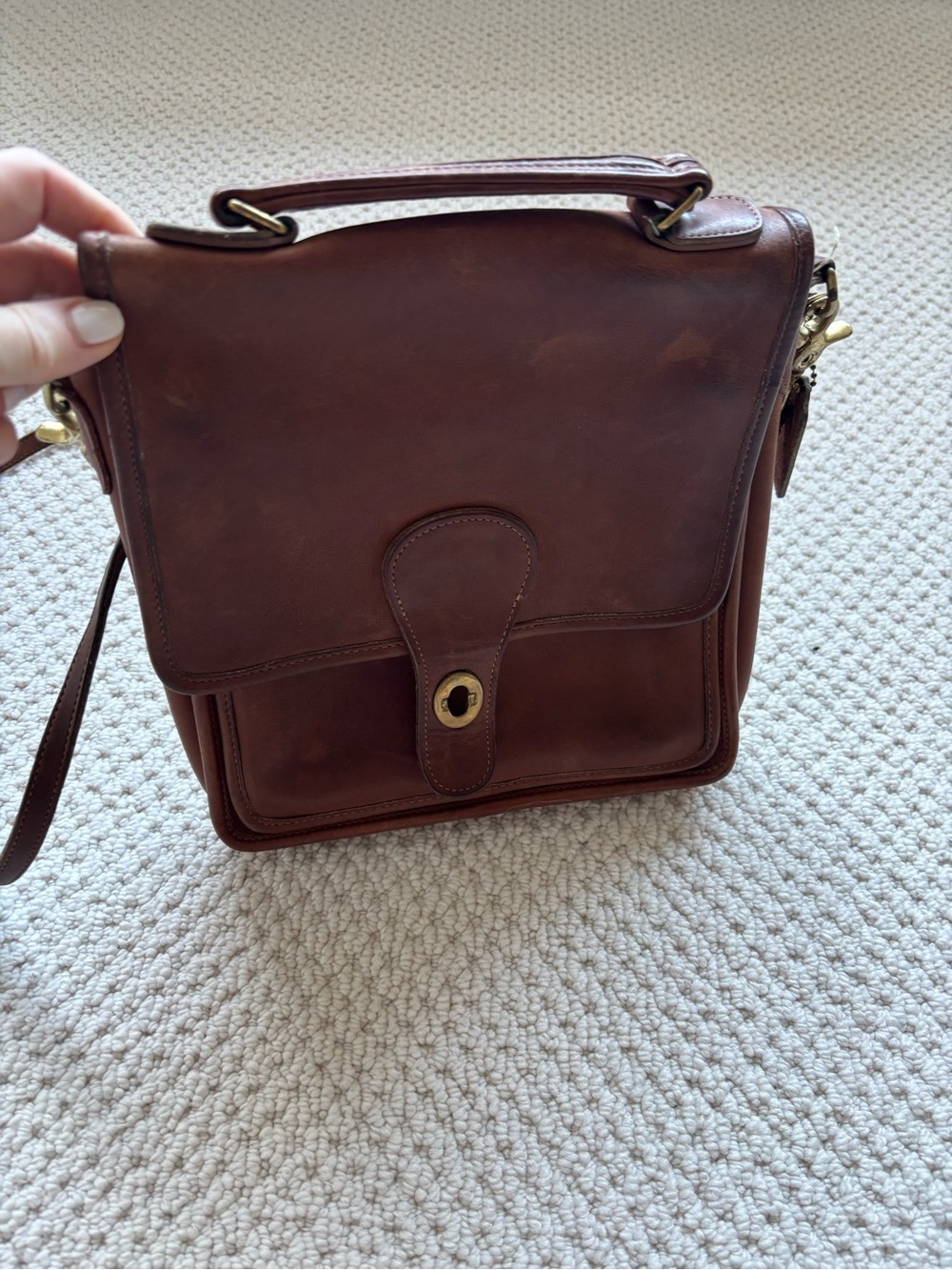 Vintage 1980s Coach burnished  Brown Leather Messenger Bag